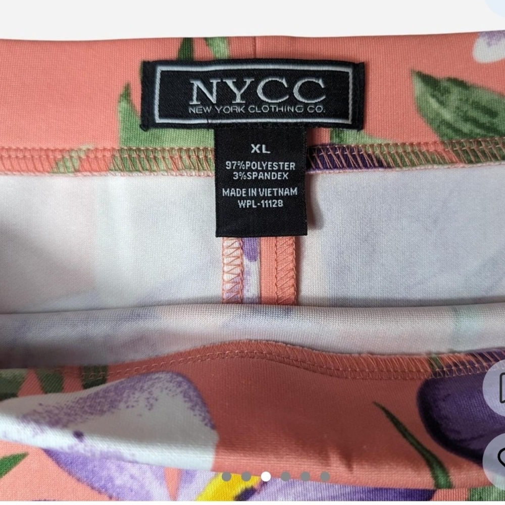 Pre-owned NYC Floral Pencil Skirt - Pink and Purple - Picture 3 of 5